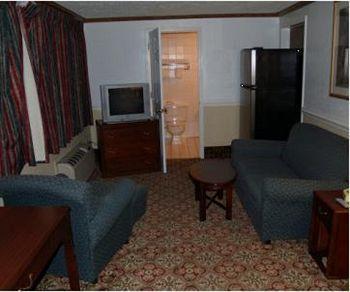 Budget Inn Of Tazewell County Pounding Mill 外观 照片